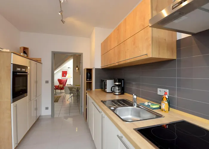 Studioappartment Saaleblick شقة